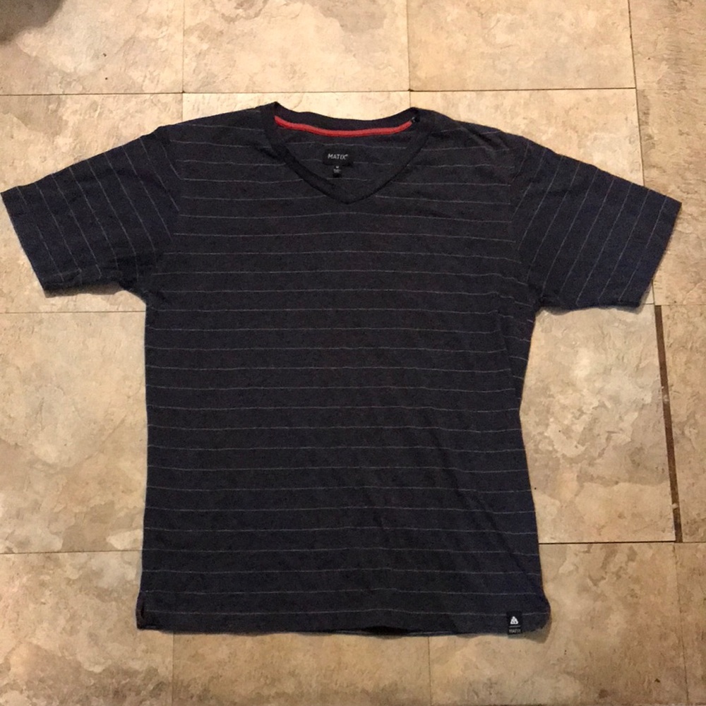Matix V neck tee
